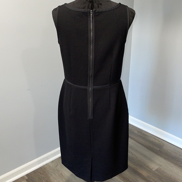 Loft size 6 sleeveless knit black sheath dress with lace decorated top - Picture 5 of 14